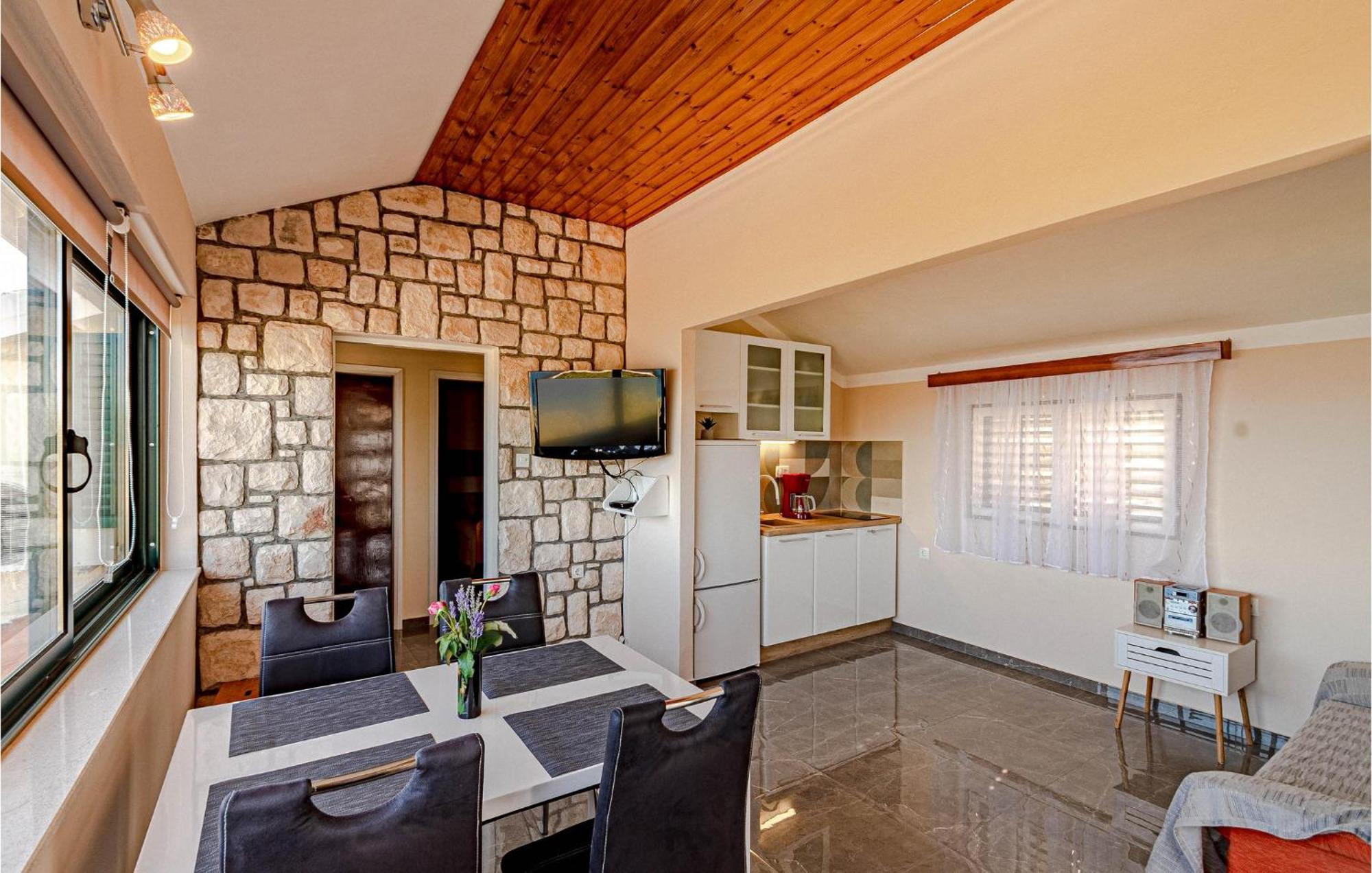Nice Home In Tankaraca With House Sea View Vela Luka Εξωτερικό φωτογραφία